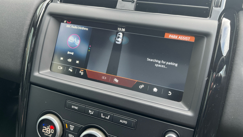 Land Rover Discovery Sport 2.0 SD4 240 SE 5dr Auto [5 Seat] Diesel Station Wagon